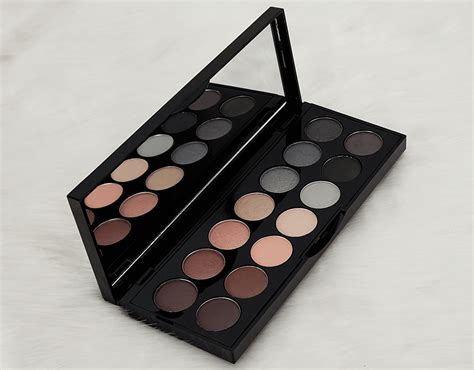 eyeshadow makeup palette in matte and shimmer by ver beauty walmart