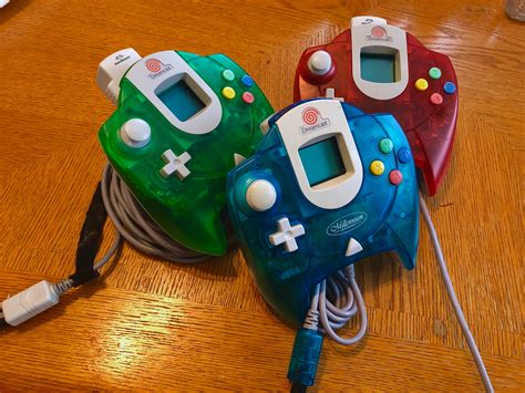fun finding colored controllers  colors   guys  rdreamcast