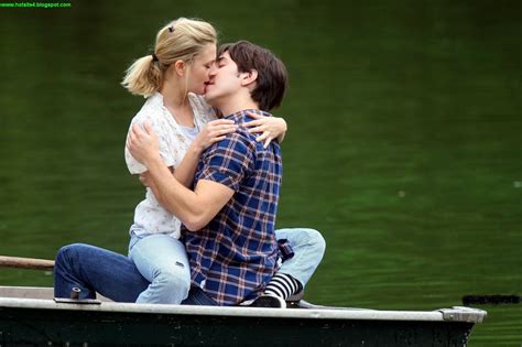 Hot Kissing Couple Hd 2014 Wallpapers Hot Kiss Full Size