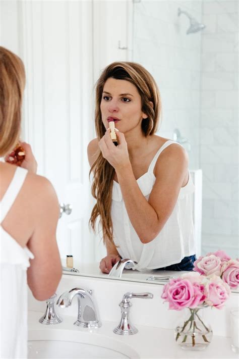 How To Make Your Makeup Last All Day Tips For Longer Lasting Makeup