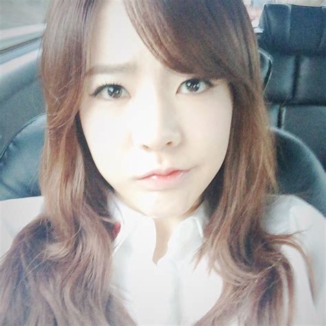 Check Out The Cute Selfie Of Snsd S Sunny Wonderful Generation