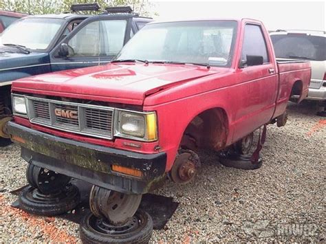 row  gmc  pickup  pick  pull surrey domestic