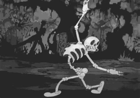 Skeleton Cartoon S Find And Share On Giphy