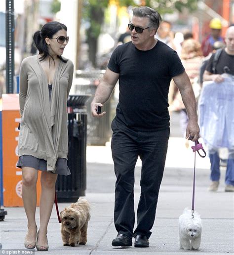 alec baldwin appears to lose his cool with heavily