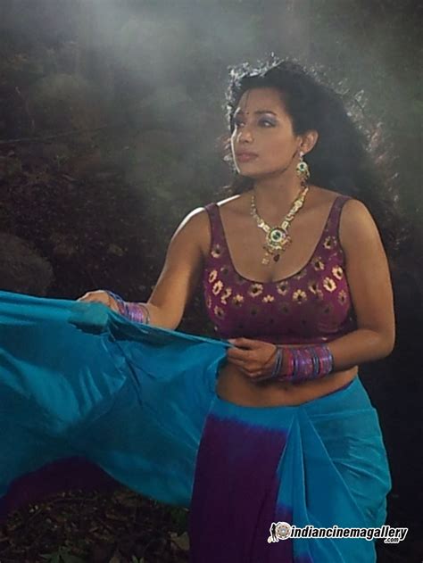 top hot and cute south indian actress wizard asha shalini mayuri hot navel in saree