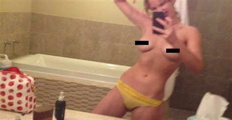 the infamous jlaw s leaked pictures collection the fappening 2014 2019 celebrity photo leaks