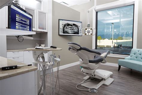 general dentistry practice grows  size  patient load   modern