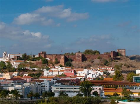 silves  day guide  silves portugal  travel portugal