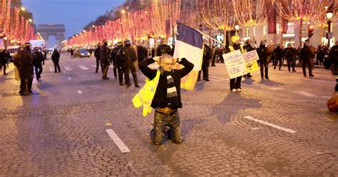 gele hesjes woedend frankrijk kondigt nieuwe demonstraties aan buitenland telegraafnl