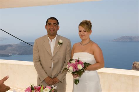 santorini wedding pictures la maltese august
