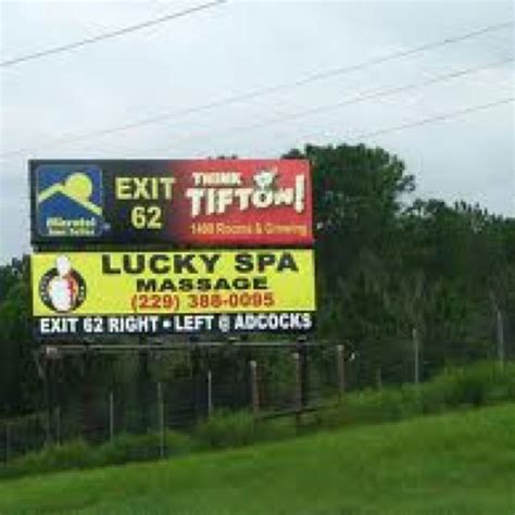 lucky massage spa