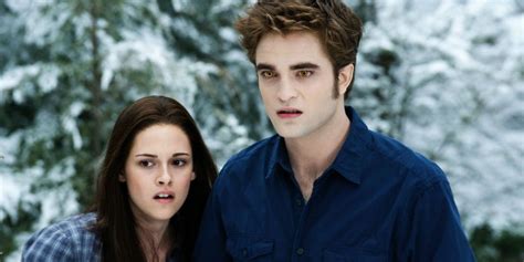 Kristen Stewart Reflects On Hate From Twilight Fans