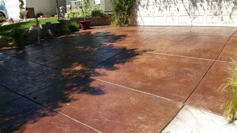 restoring  worn  concrete driveways  works  art paver