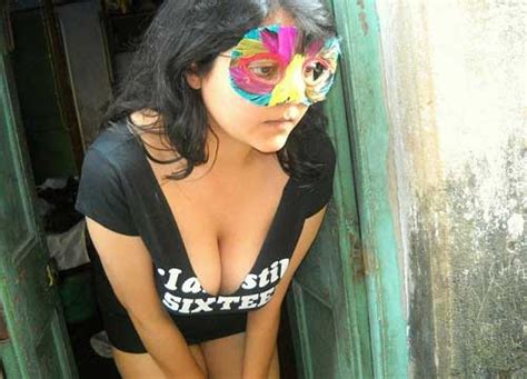 savita bhabhi chut aur boobs ke photos antarvasna indian sex photos