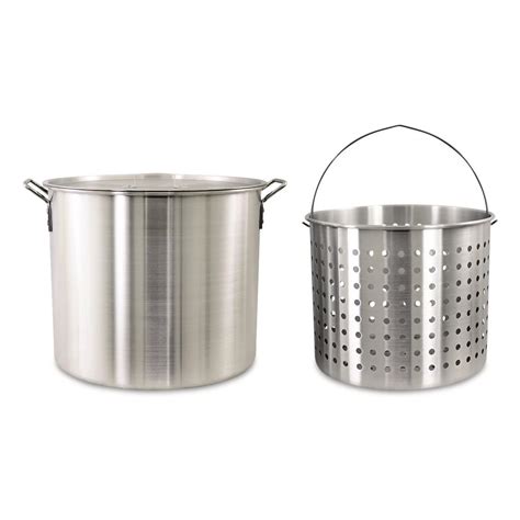 chard  qt aluminum stock pot  strainer basket  grills