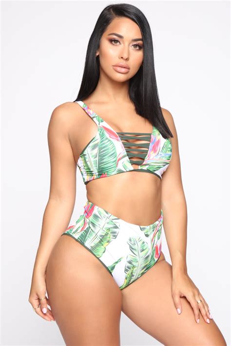 Swimsuits Affordable And Flattering Womens Swimwear