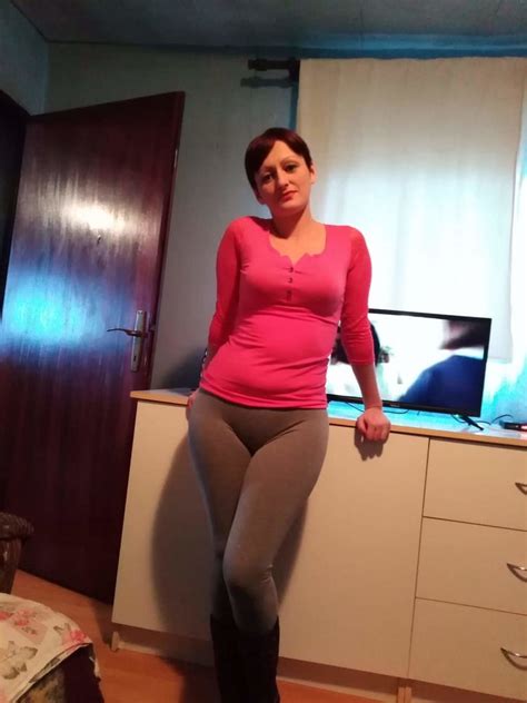 serbian slut skinny milf mom beautiful ass ivana