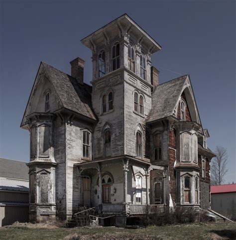 scariest real haunted houses  america artofit