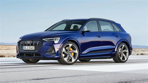 2022 Audi E Tron S Electric Crossover Revealed With 3 Motor Powertrain