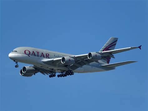 qatar airways tar levering av tre nye airbus   insideflyer