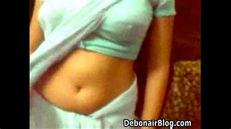 bangladeshi saree blouse stripping xvideos xnxx