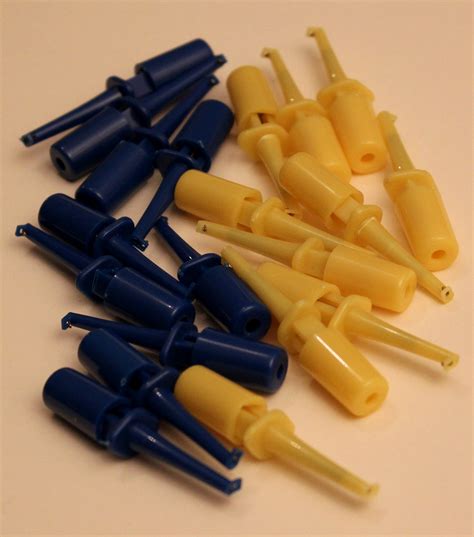 assortiment de  micro grip fils en  couleurs pg radioelec composants  modules