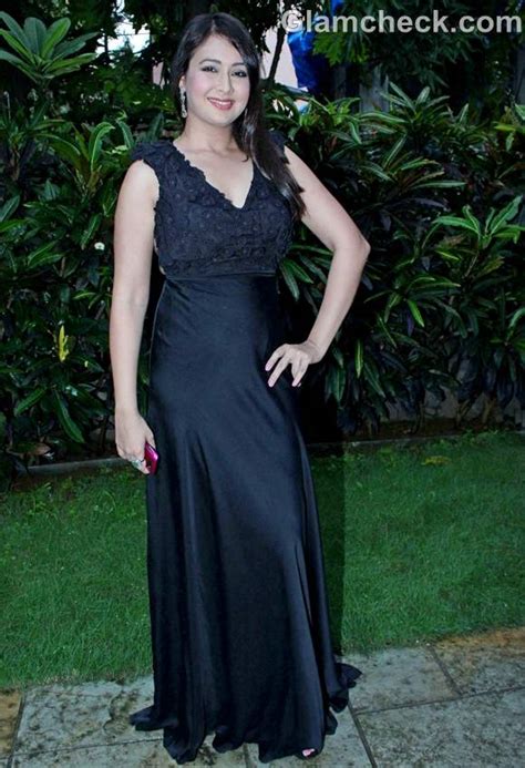 preeti jhangiani wows in a backless gown