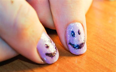 smiley face nail art  steps  pictures