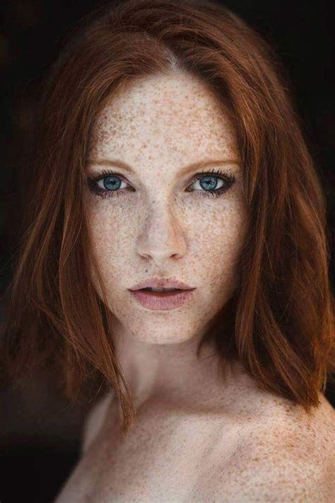 Beautiful Freckles Gorgeous Redhead Most Beautiful Faces Black Hair