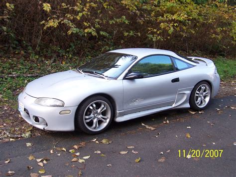 mitsubishi eclipse  review pictures  images    car