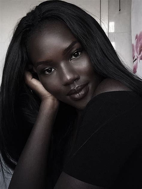 pin  pfe  love ebony dark skin girls dark skin beauty dark