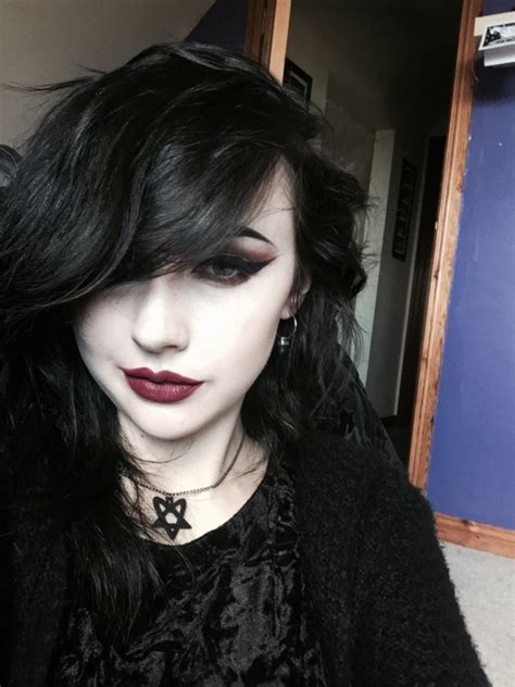 goth girl selfie tumblr