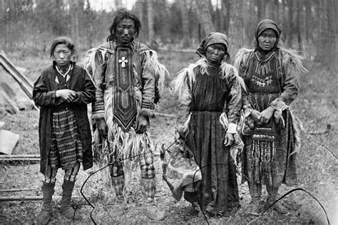 Fotos De Arquivo Promovem Viagem Pela História Da Sibéria Veja
