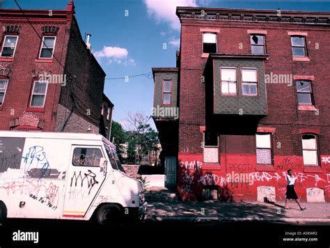Black Ghetto Stockfotos And Black Ghetto Bilder Alamy