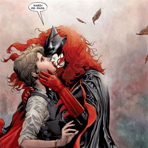 How Batwoman S Big Decision Fits Into The History Of Gay Superheroes