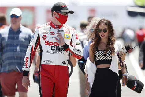 Top 3 Swimsuit Photos Of Kyle Busch S Wife Samantha The Spun What S