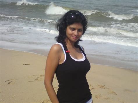 enjoy indian real life goa beach indian girl