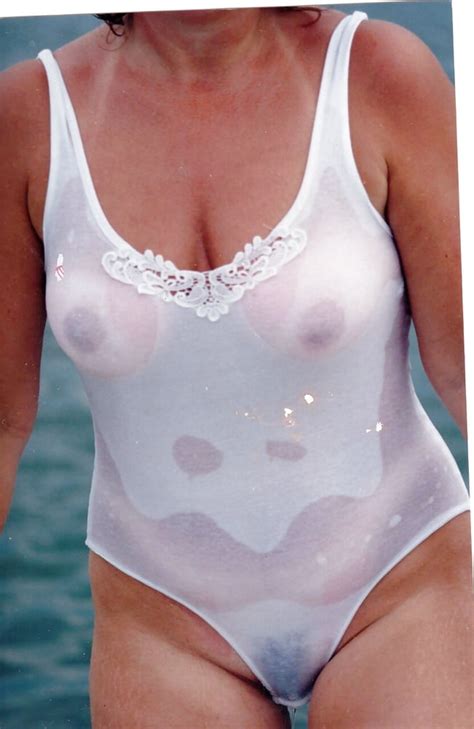 Sheer And Wet Amateur Swim Suits 31 Pics Xhamster