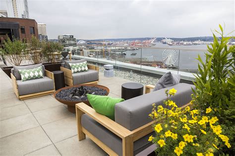 Spy On The Puget Sound At Rooftop Bar The Nest Eater Seattle