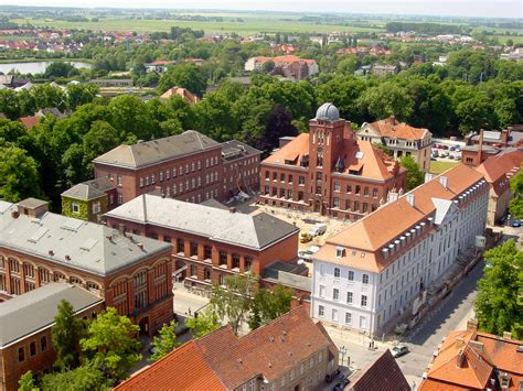 die namensdebatte um die ernst moritz arndt universitaet greifswald aus