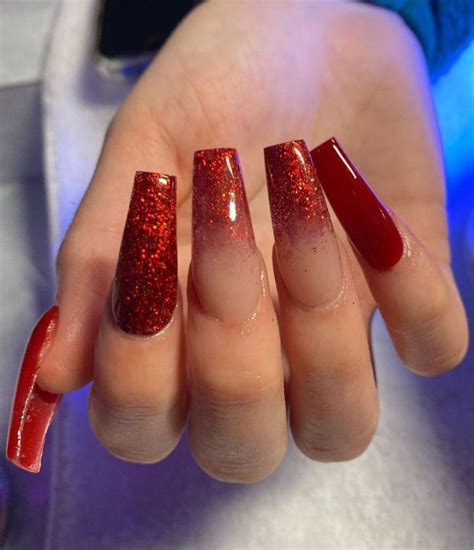 39 Ombre Nails Red And Silver Onanimaya
