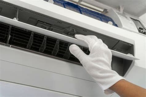complete guide  cleaning air conditioner aircon services singapore