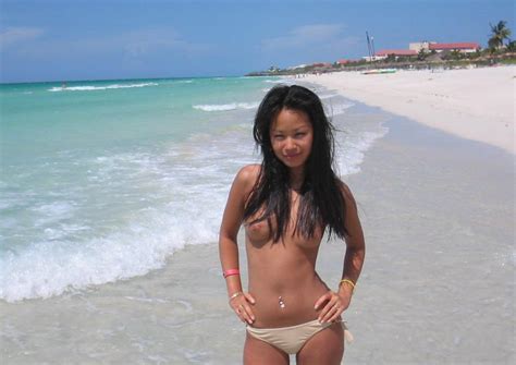 Trulyasians Filipina Topless At Beach Resort 023
