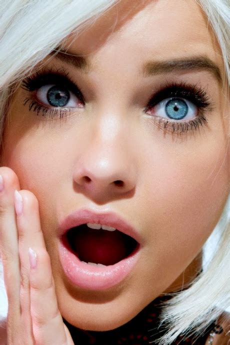 gorgeous blonde teen model face closeup blue eyes celebrity leaks scandals sex tapes naked