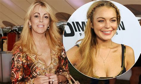 dina lohan banned from taking part in daugher lindsay s rehab