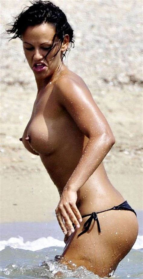 nereida gallardo shows nude big tits and exposed sexy ass