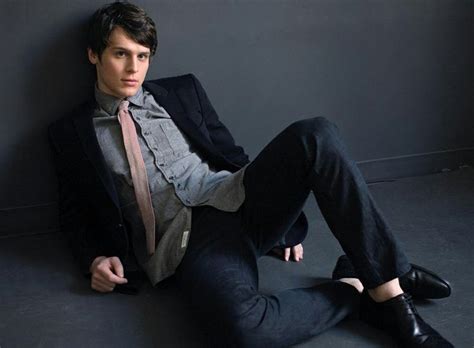 10 Best Jonathan Groff Interview For Frozen Images On Pinterest