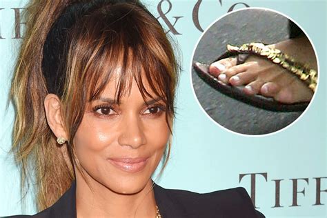 tom cruise s weird middle tooth halle berry s extra toe and eight other celebrities with