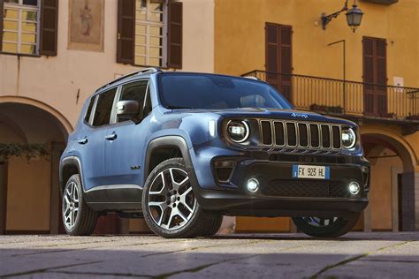 jeep renegade  compass xe al  gli ordini   suv ibridi plug