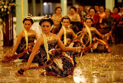 Tarian Tradisional Jawa Tengah Pariwisata Indonesia